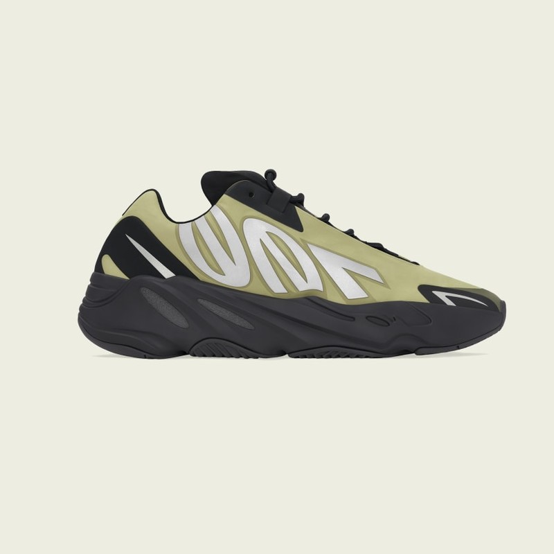 Yeezy boost 700 mnvn best sale adults phosphor